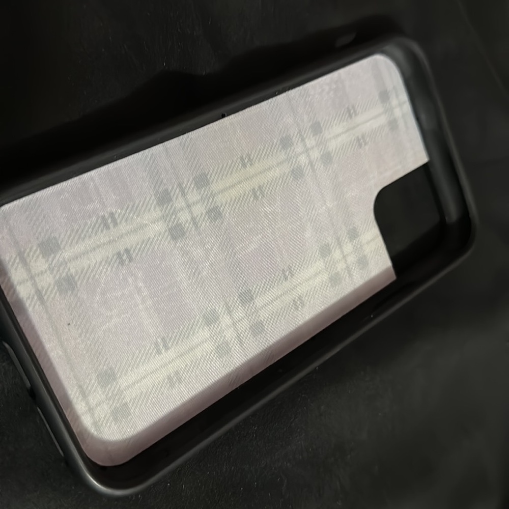 iPhone 11 wildflower case (purple) - Picture 3 of 3